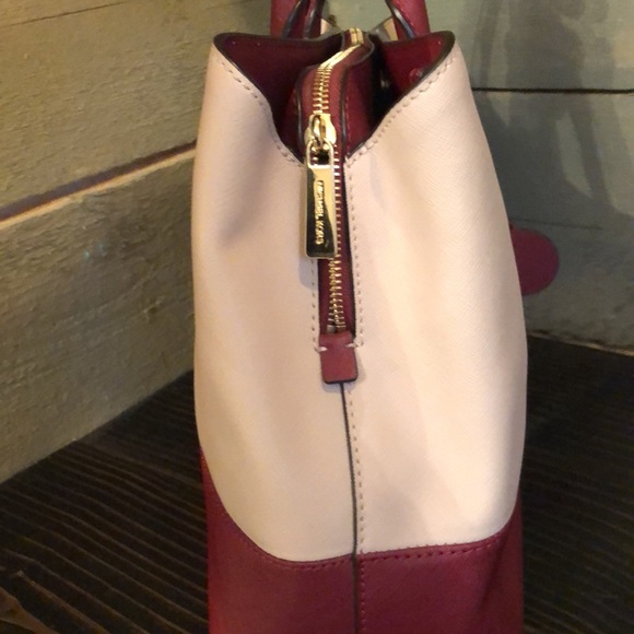 MK Bag / Michael Kors Savannah Large Satchel - Picture 6 of 17